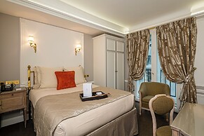 Hotel Regina Louvre