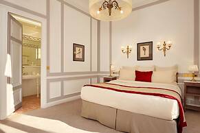 Hotel Regina Louvre