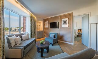 Conrad Dublin
