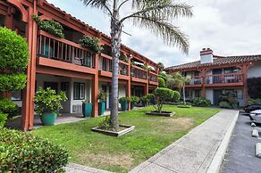 Campbell Inn