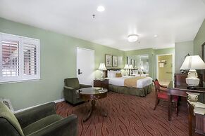 Campbell Inn