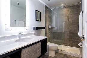 Crowne Plaza Moncton-Downtown by IHG