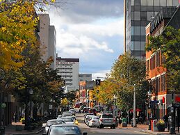 Crowne Plaza Moncton-Downtown by IHG