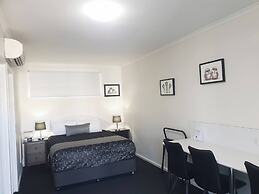 Comfort Inn May Park