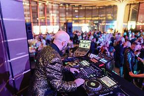New York Marriott Marquis