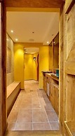 Lea Marston Hotel