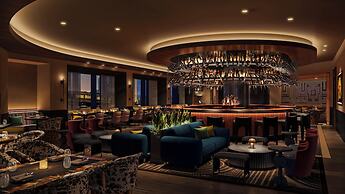 Fairmont Chicago at Millennium Park
