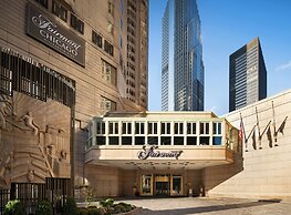 Fairmont Chicago at Millennium Park