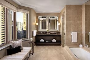 Fairmont Chicago at Millennium Park