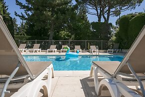 ibis Avignon Sud