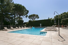 ibis Avignon Sud
