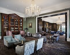 Oulton Hall Hotel, Spa & Golf Resort