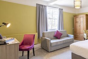 The Wisteria Hotel