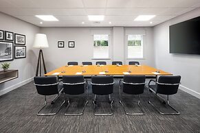 Holiday Inn Aylesbury by IHG