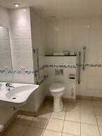 Holiday Inn Aylesbury by IHG
