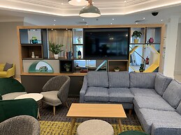 Holiday Inn Aylesbury by IHG
