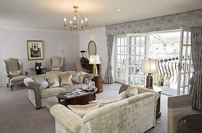 Macdonald Compleat Angler