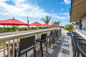 Carousel Resort Hotel & Condominiums