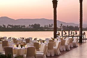 Hilton Luxor Resort & Spa