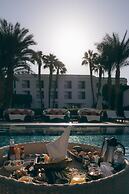 Hilton Luxor Resort & Spa