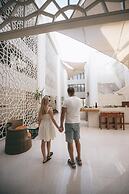 Hilton Luxor Resort & Spa