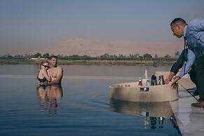 Hilton Luxor Resort & Spa