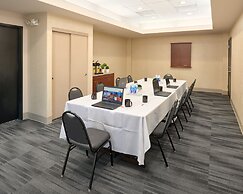 Waypoint Hotel