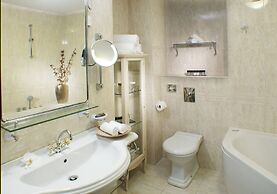 Grand Hotel Toplice - Sava Hotels & Resorts
