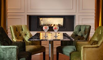 The Connacht Hotel