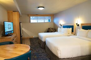 Tunnel Mountain Resort