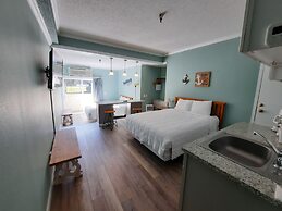 Palm Suites