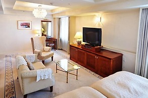 Bandai Silver Hotel
