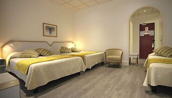 Hotel Busby