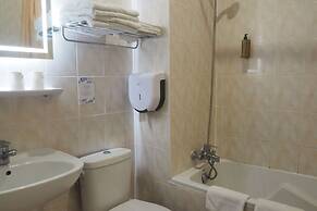 Hotel Busby
