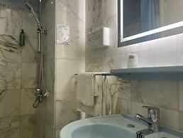 Hotel Busby