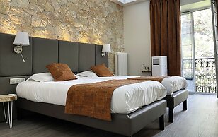Hotel Busby