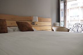 Hotel Busby