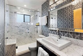 Best Western Plus Inner Harbour