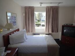 Powell River Town Centre Hotel