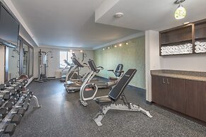 Holiday Inn Charlotte Airport by IHG