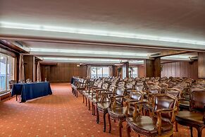 Rigat Park & Spa Hotel