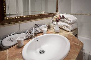 Rigat Park & Spa Hotel