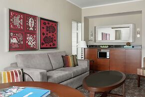 El Pardo Lima - A DoubleTree by Hilton Hotel