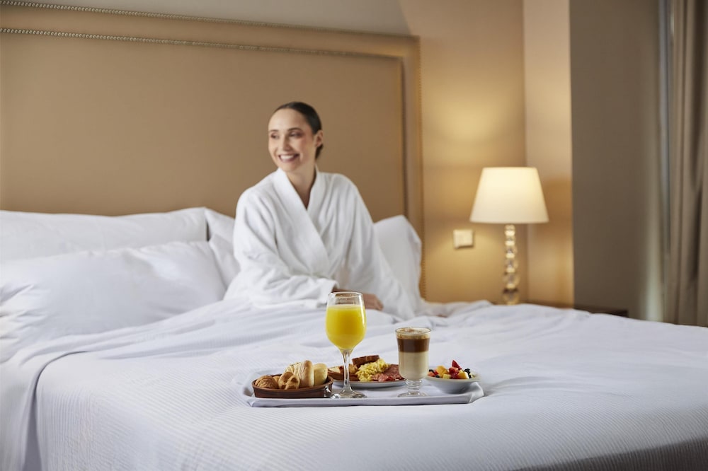El Pardo Lima - A DoubleTree by Hilton Hotel
