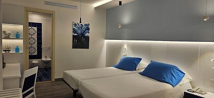 Cristina Hotel