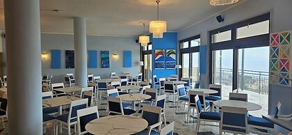 Cristina Hotel