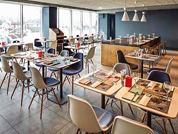 ibis London Heathrow Airport