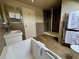 Stirrups Hotel