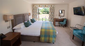 Stirrups Hotel