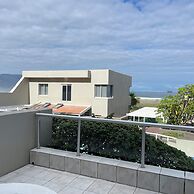 Dolphin Beach Hotel